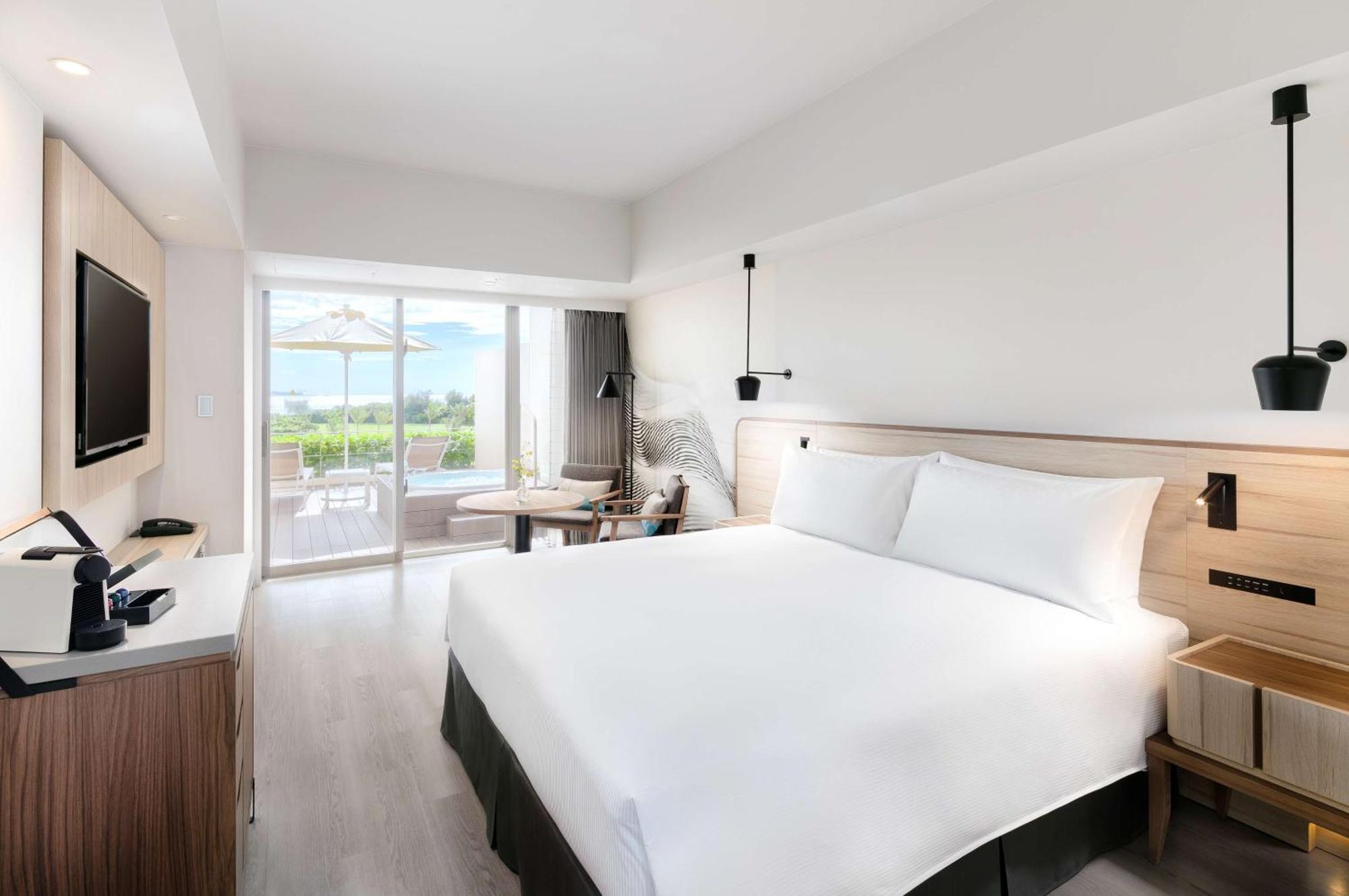 Hilton Okinawa Sesoko Resort Motobu Extérieur photo